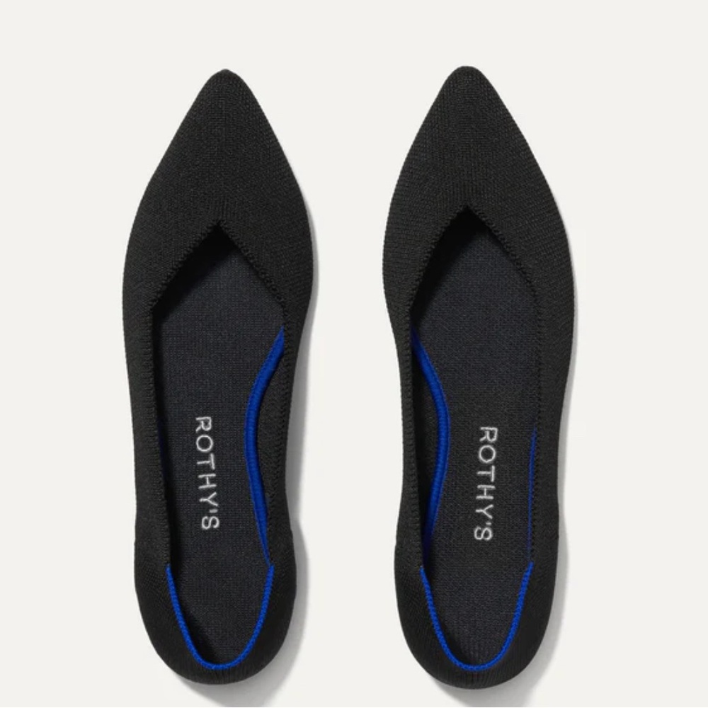 Black Rothy’s Pointed flat shoe